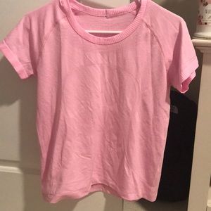 Size 10 Lululemon Swiftly tech running top